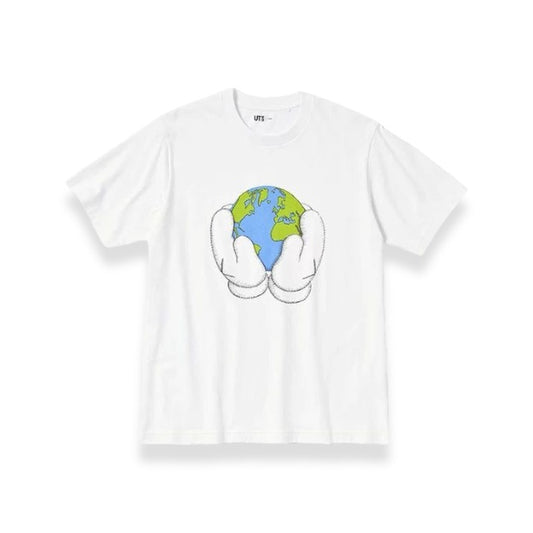 KAWS x Uniqlo Peace For All Graphic T-shirt (Asia Sizing)